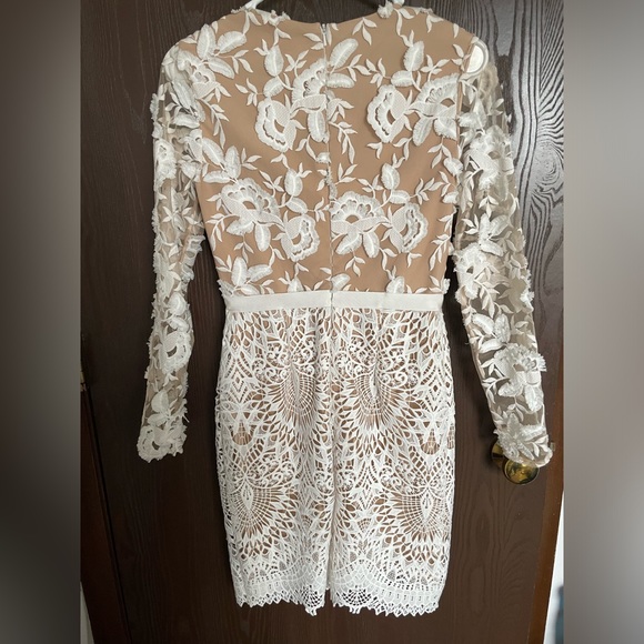 Monique Lhuillier Tiana dress womens size 2 white nude lace - Picture 5 of 8